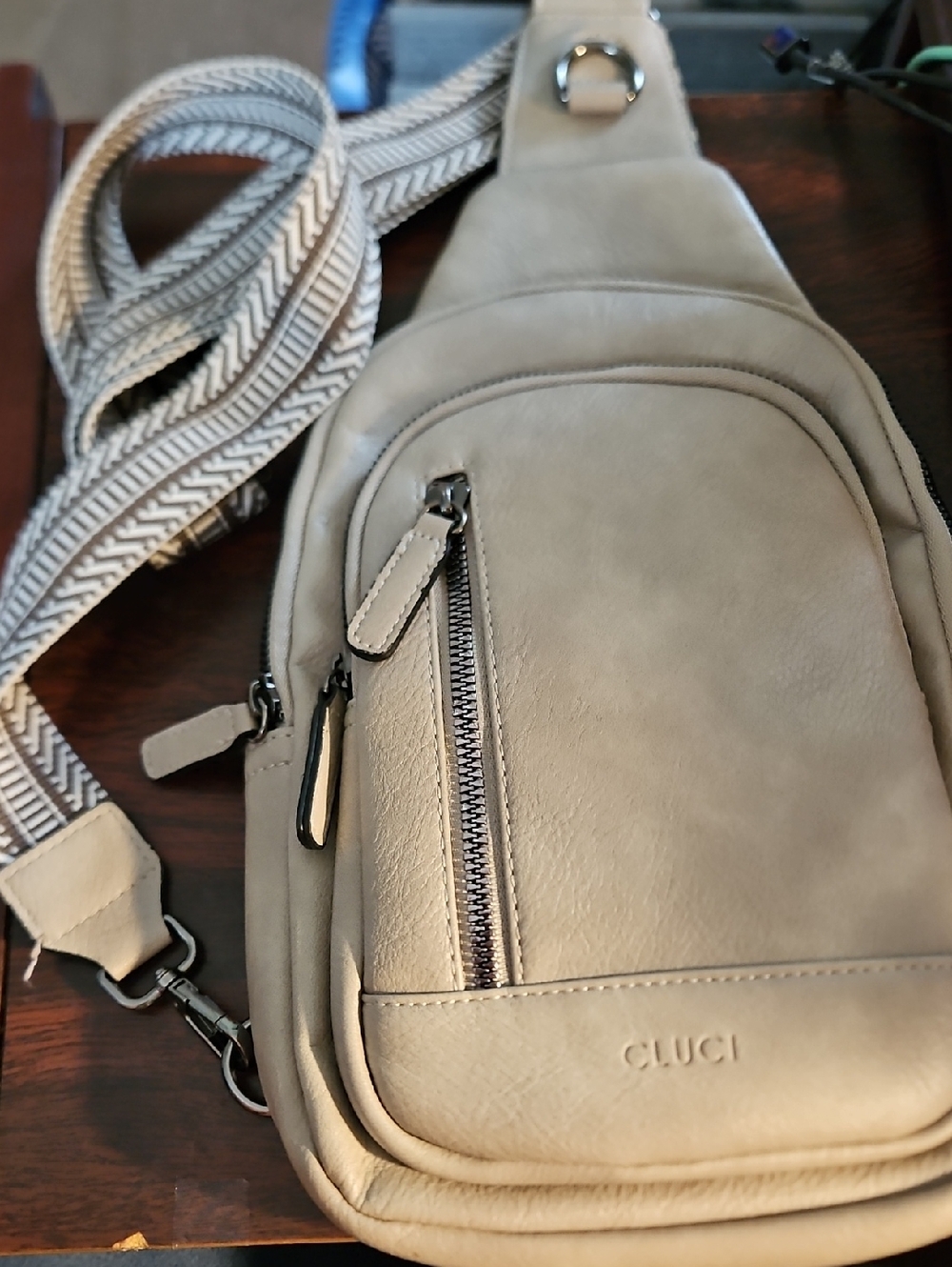CLUCI Beige Crossbody Sling Bag with Patterned Strap
